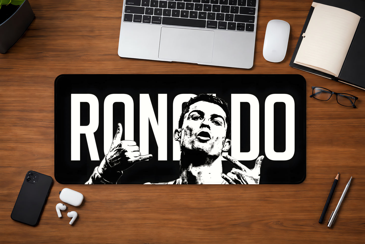 Ronaldo Desk-Mat